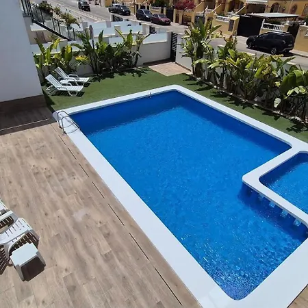 La Zenia Boulevard & House *